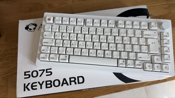 Akko 5075 Keyboard – mechanical keyboard